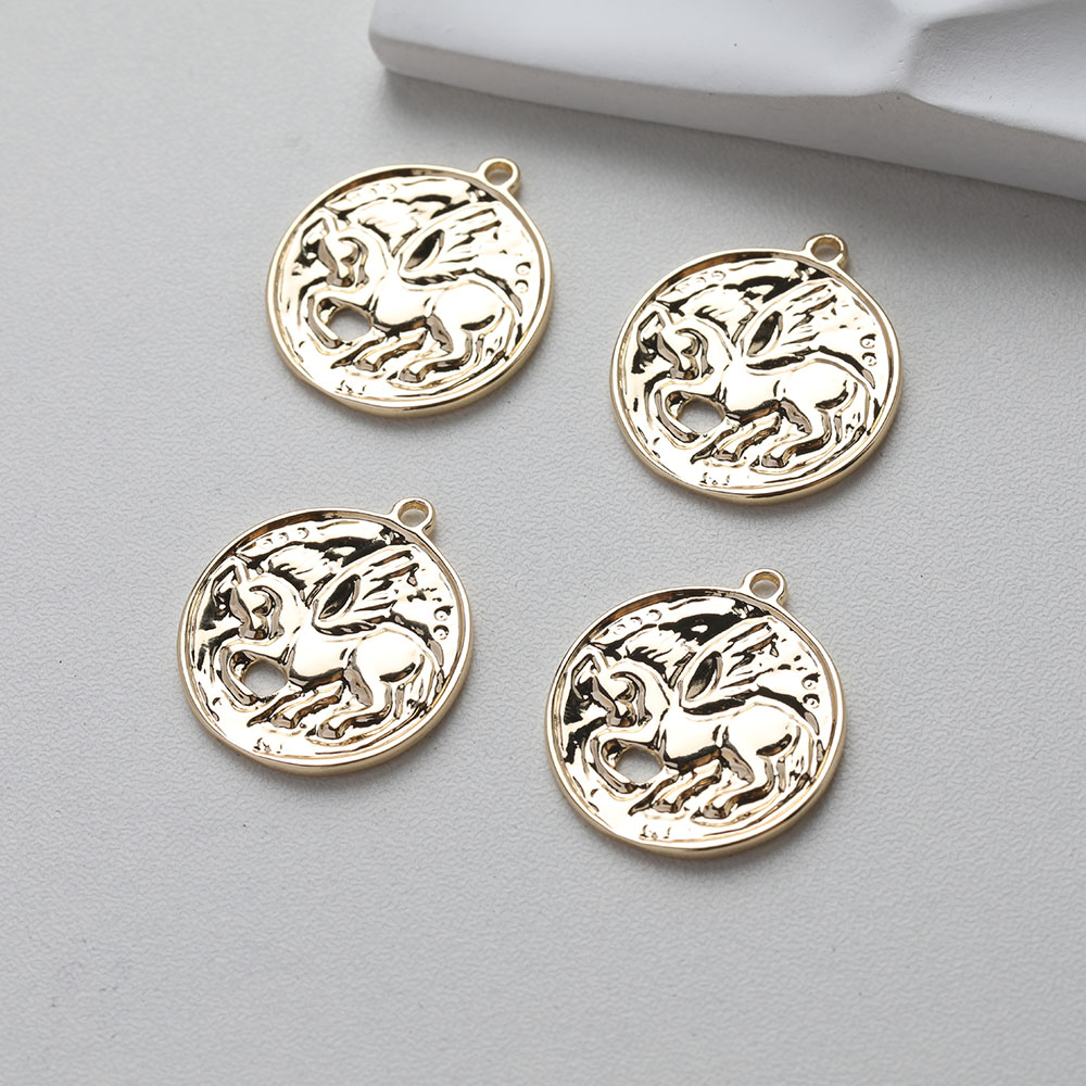 Dainty Nairobi Orn Charms for  - Charm Necklace Dainty avis et prix