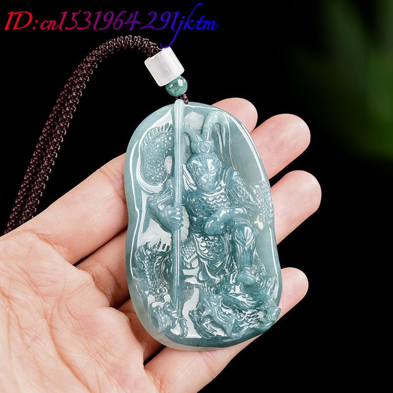 Collier pendentif Roi Singe en - Woman Accessory avis et prix